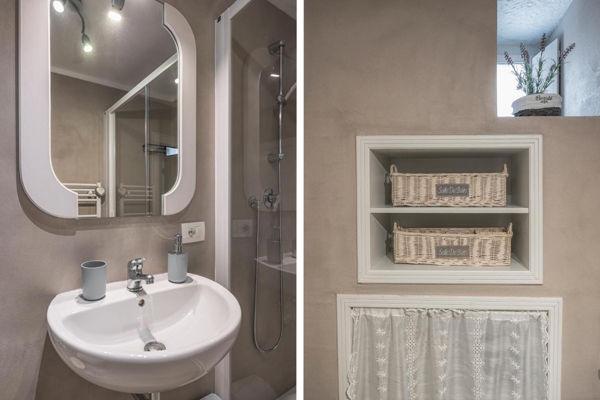 "Casa Tarconte" Nel Cuore Di กอร์โตนา ภายนอก รูปภาพ